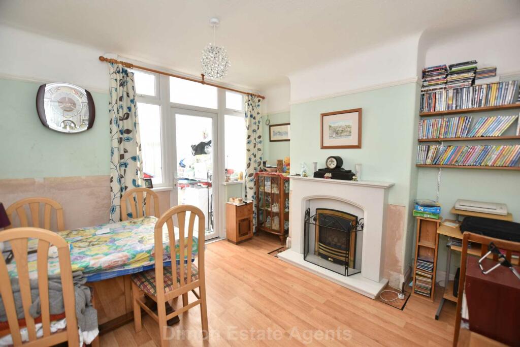 Tewkesbury Avenue, Elson photo 3