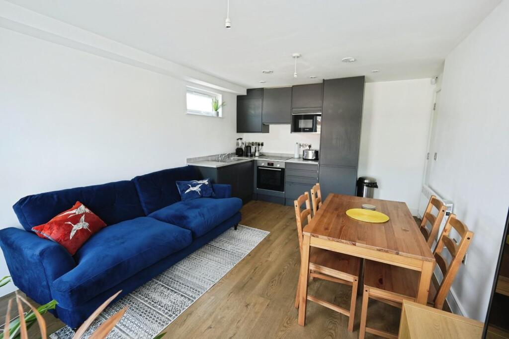 393, Palatine Road - View 5