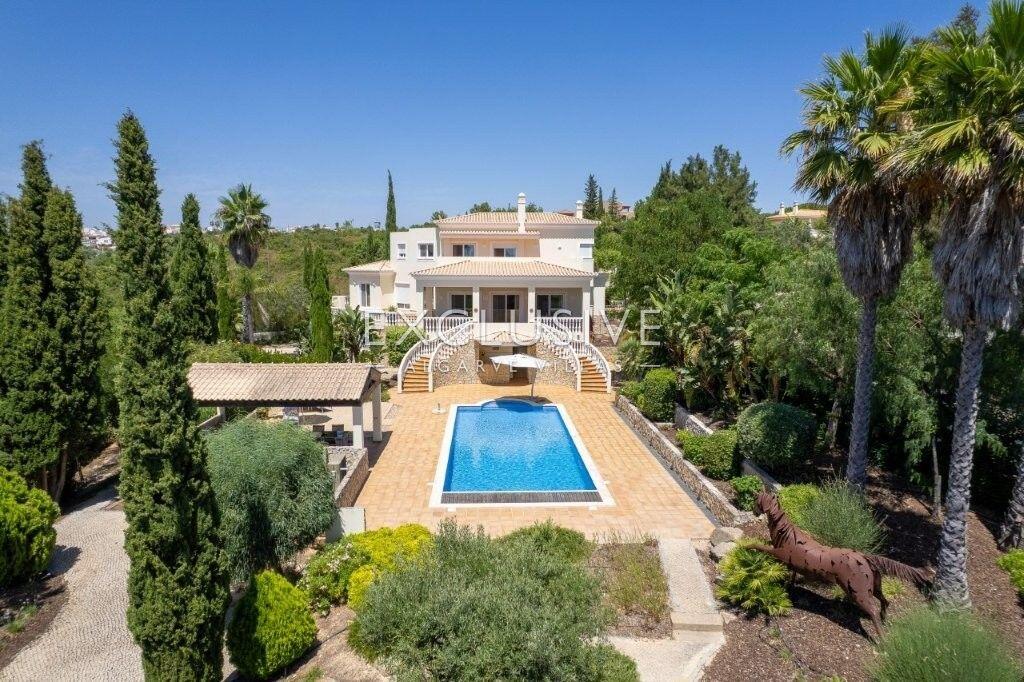 Main image of property: Algarve, Carvoeiro