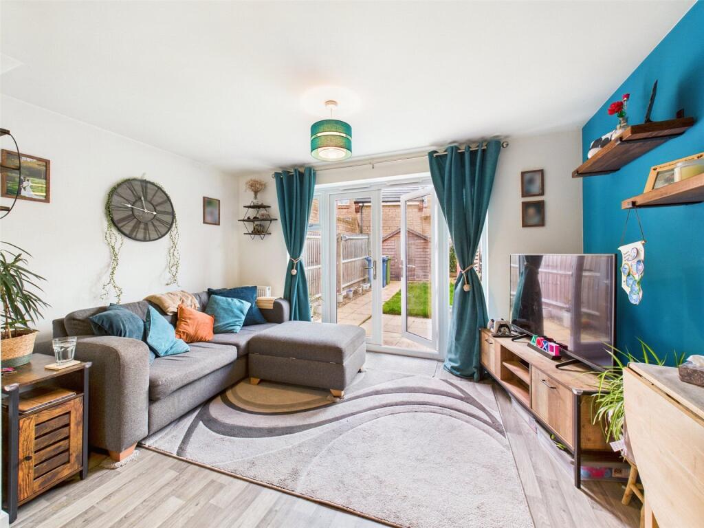 Peregrine Road, Brockworth, Gloucester, Gloucestershire, GL3 photo 3