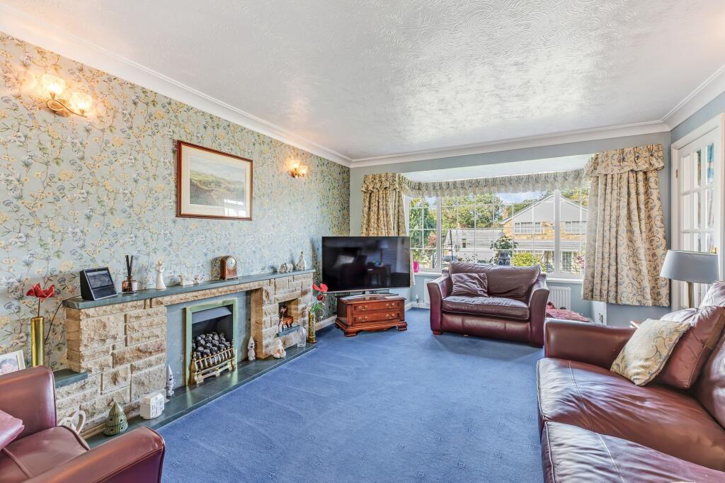 New Close Road, Shipley, BD18 photo 3