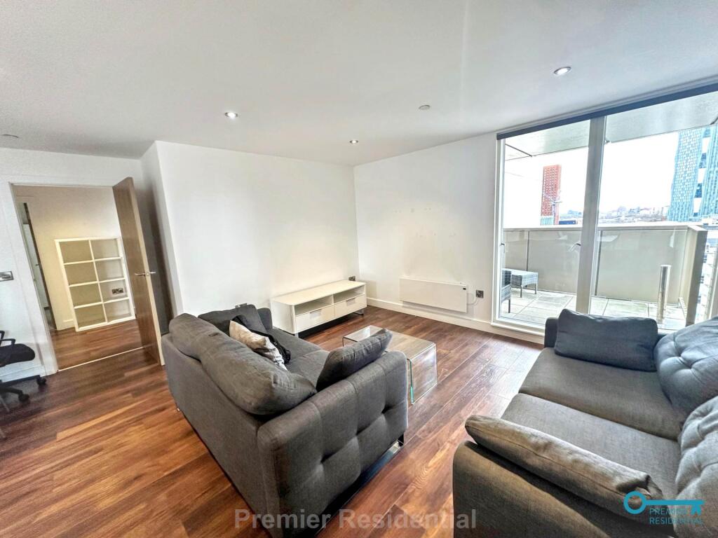 Main image of property: One Cambridge St, Manchester