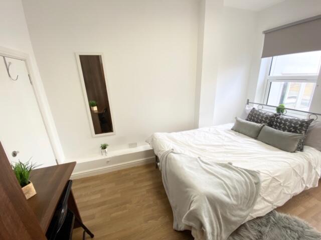 Main image of property: Homesdale Road, Bromley, London, BR2