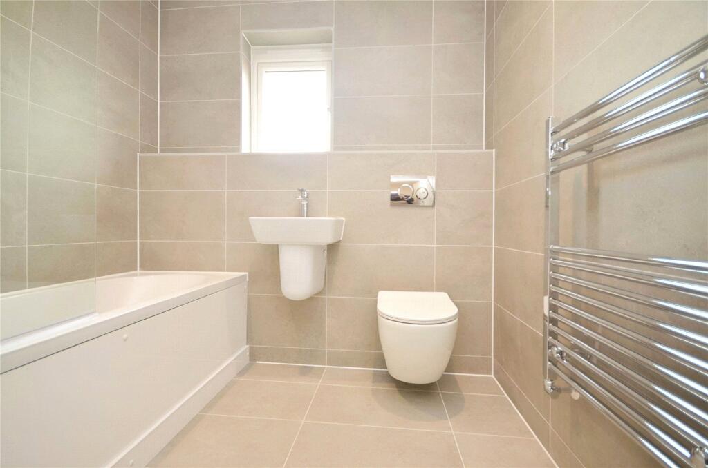 Apartment in Braintree, Witham - View 4
