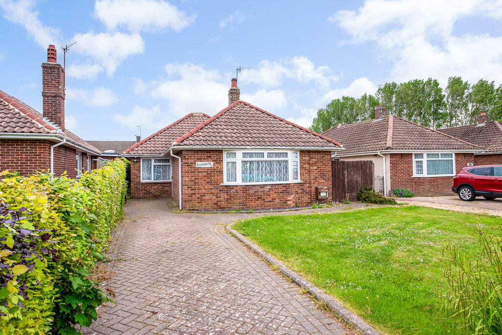 Main image of property: New Road, Southbourne