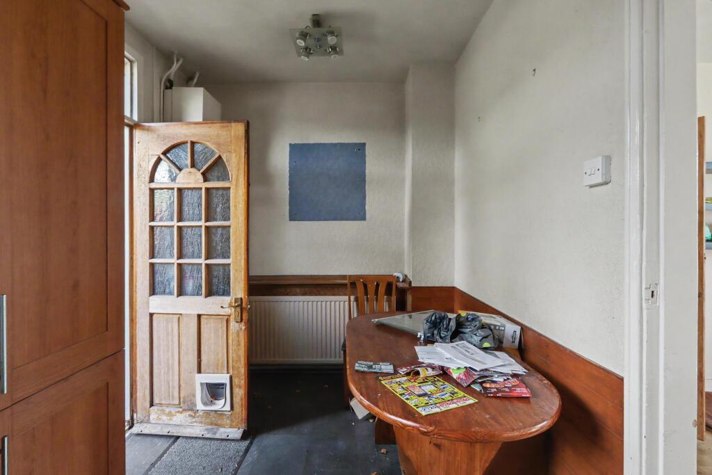 House in Sheffield, South Yorkshire - View 5