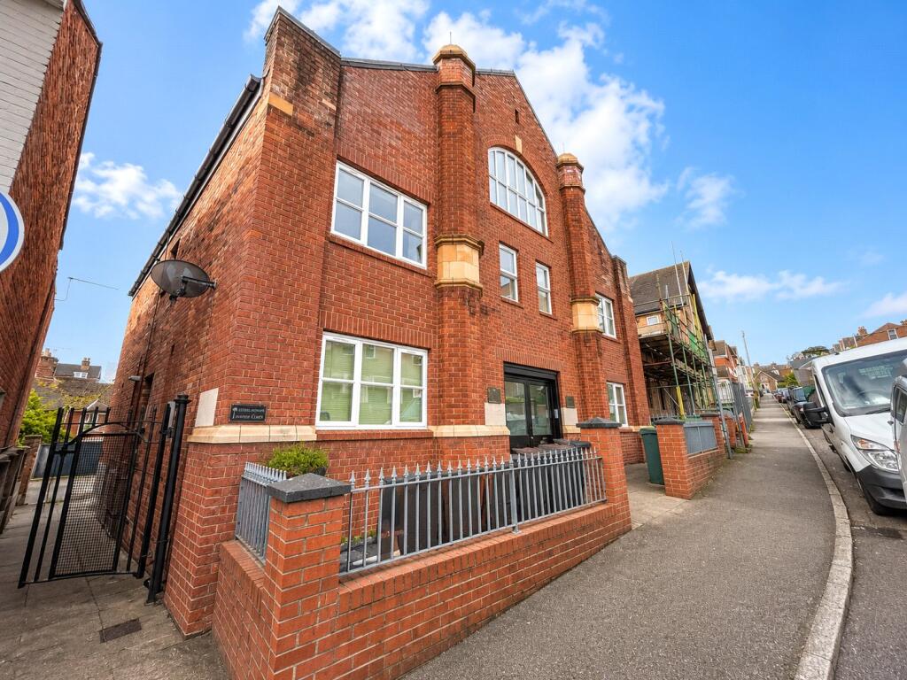 Main image of property: The Citadel, 9 Denmark Road, Cowes, Isle Of Wight, PO31