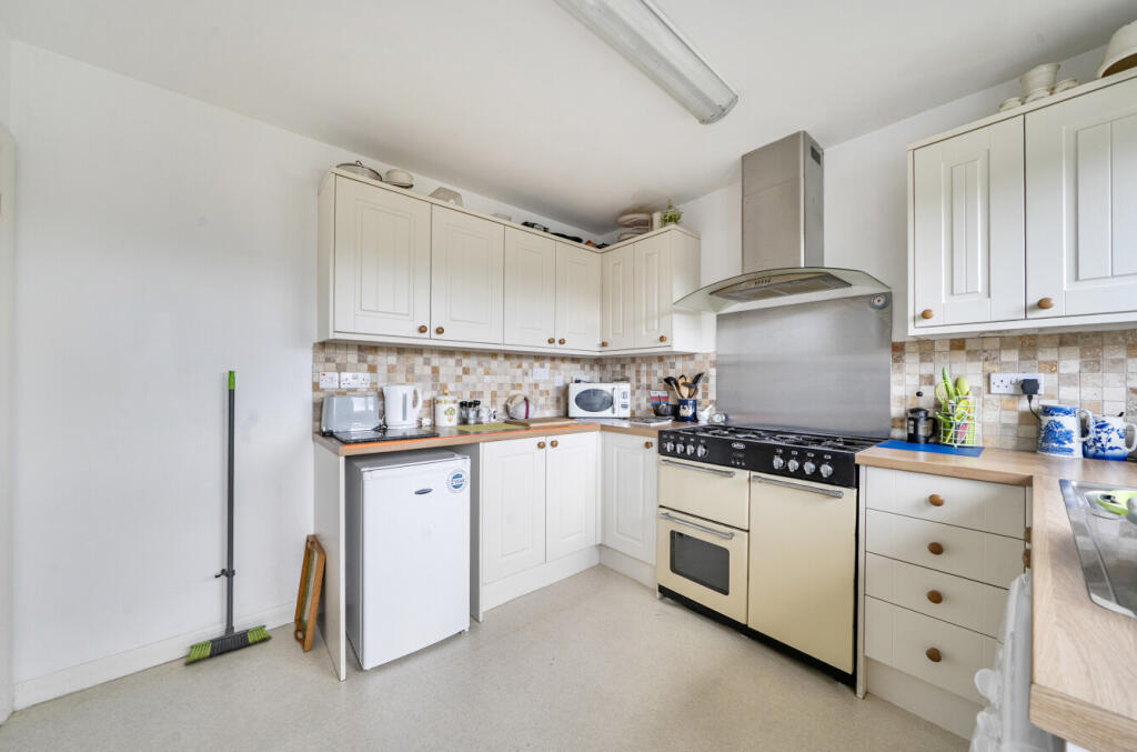 House in Llanidloes - View 3