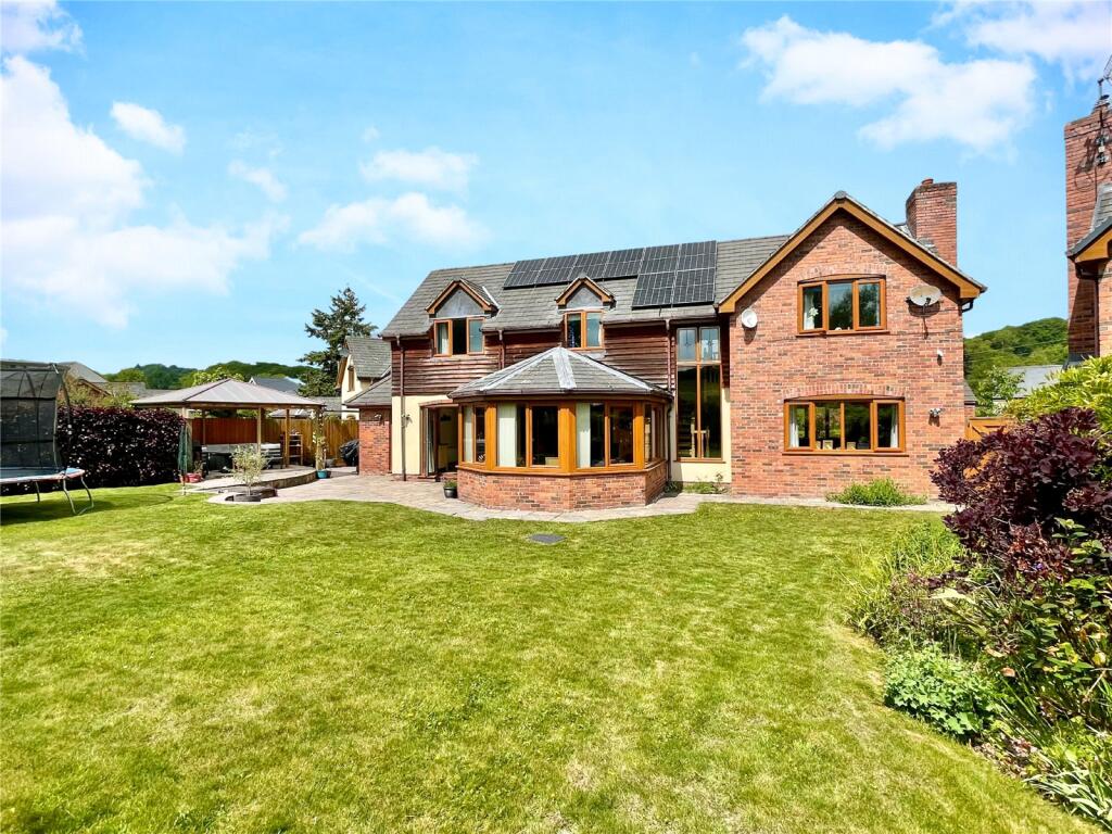Main image of property: Groes Close, Groesllwyd, Guilsfield, Welshpool, SY21