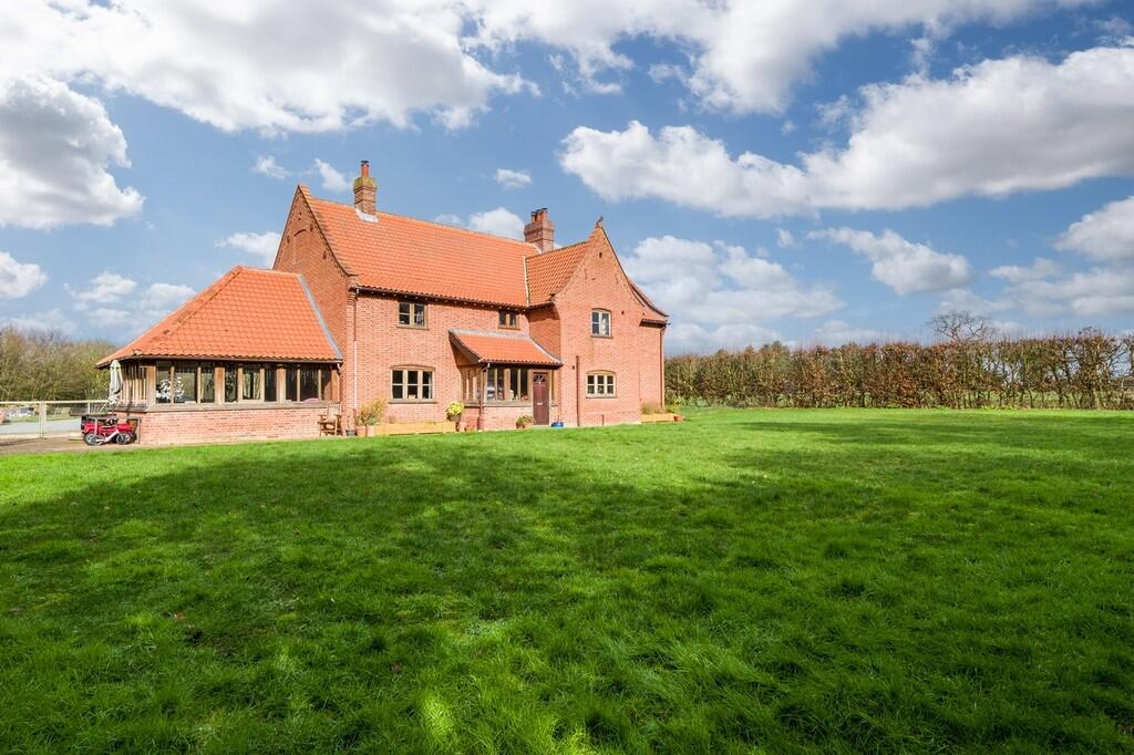 Main image of property: Rushall, Diss
