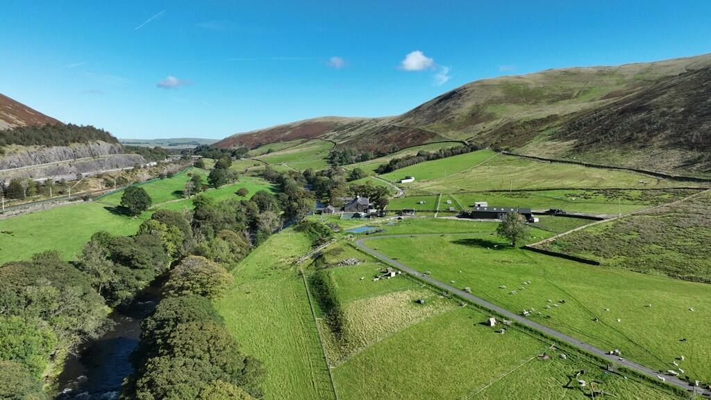 Brockholes Farm, Tebay, CA10 3XT photo 3