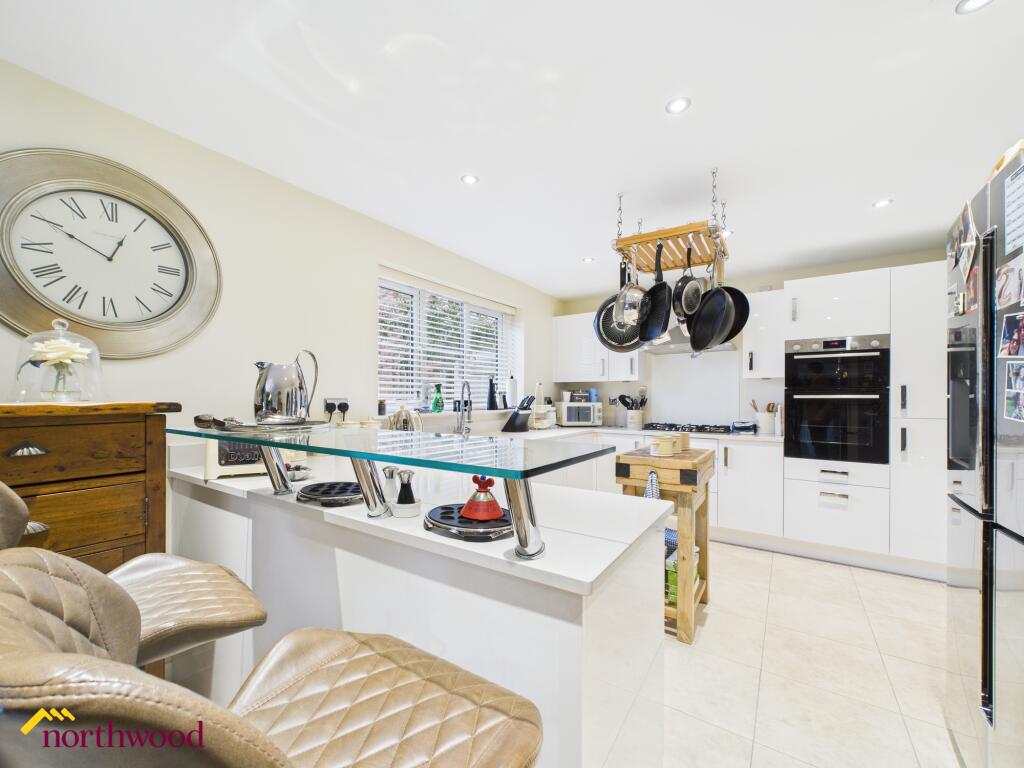 Reedmace Road, Banbury, OX15 photo 4