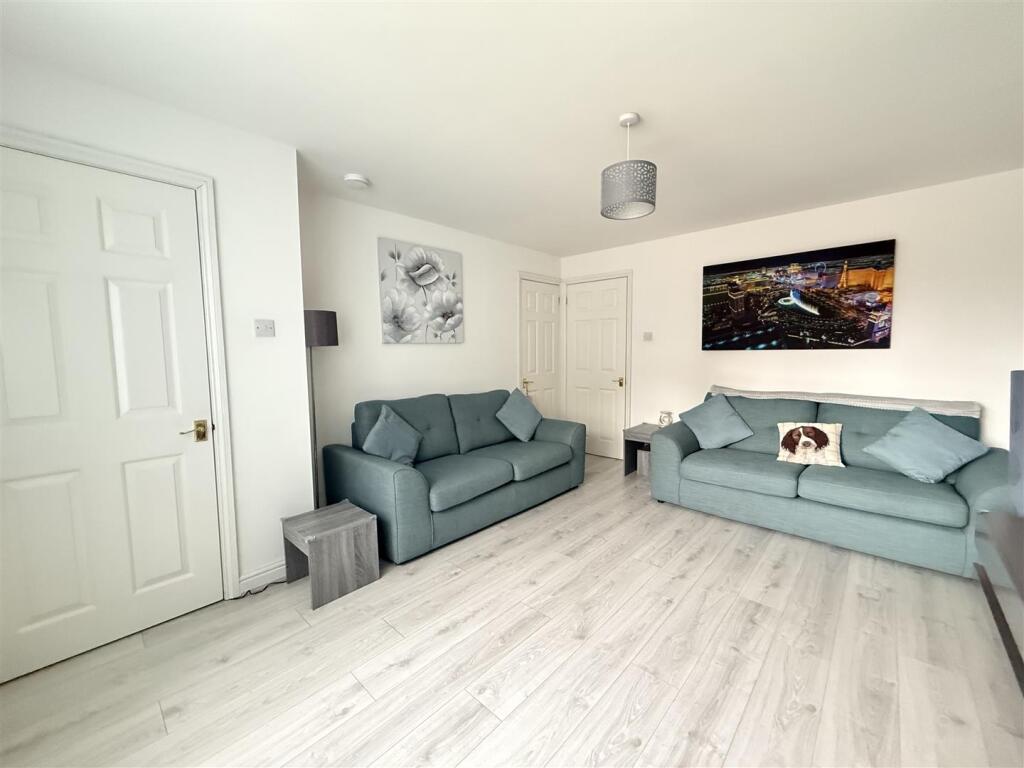 Belmont Road, Stourbridge photo 4