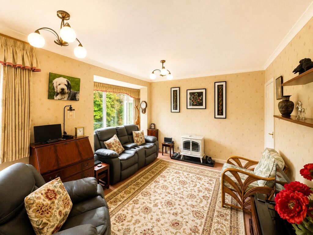 Apartment in Preston - View 3