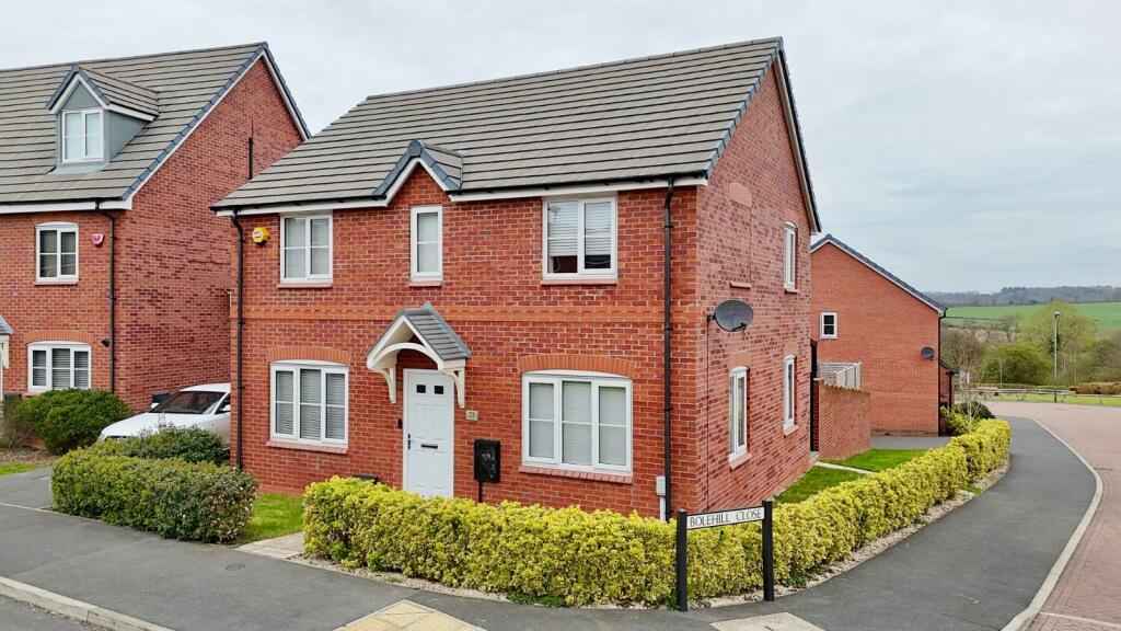 Main image of property: Hare Edge Drive,Oakwood,Derby,DE21 2AF