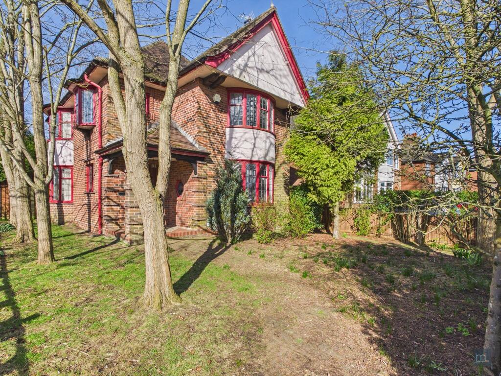 Main image of property: Recreation Road, Stowmarket, Suffolk, IP14 1JZ