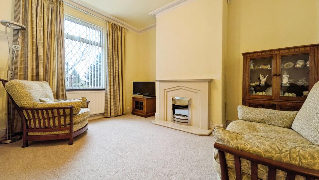 Bardsley Vale Avenue, Oldham, OL8 photo 4