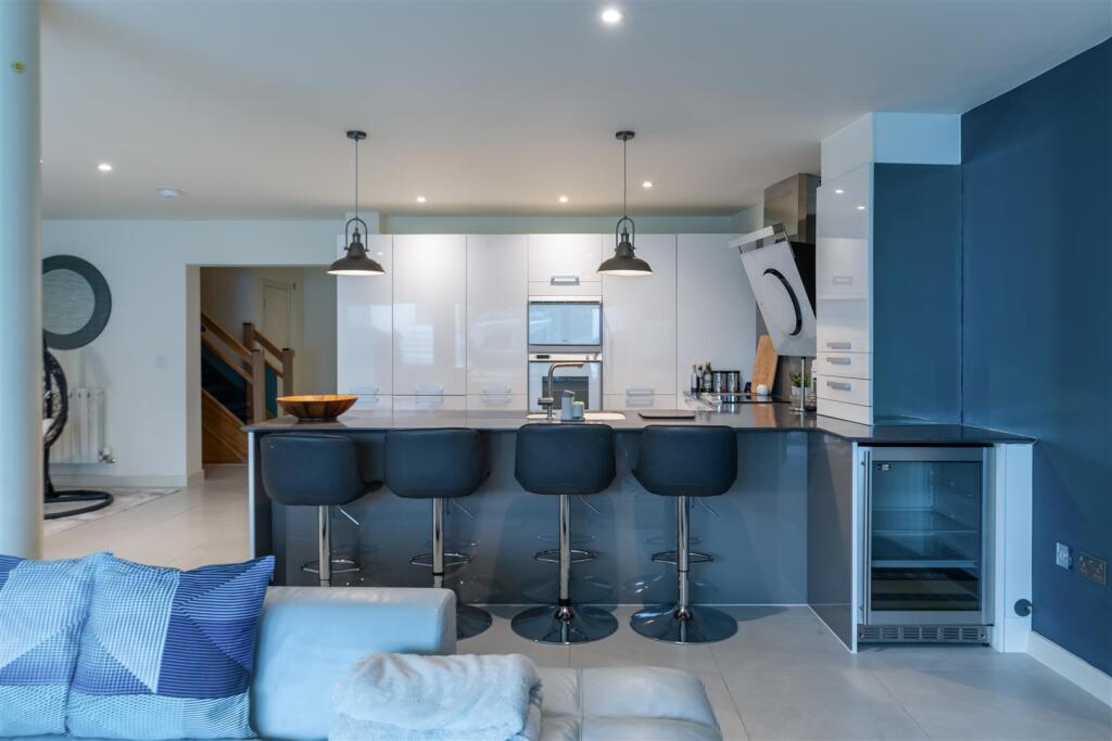 Additional image 6 of Alington Road, Evening Hill