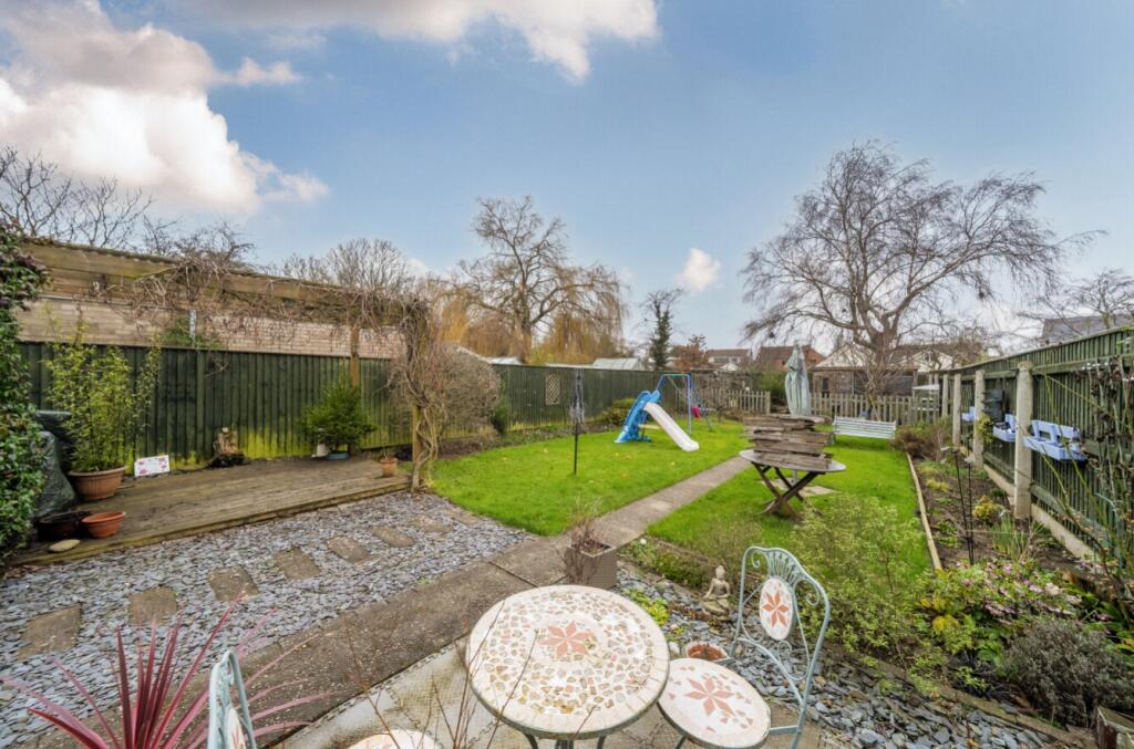 House in Doncaster - View 4