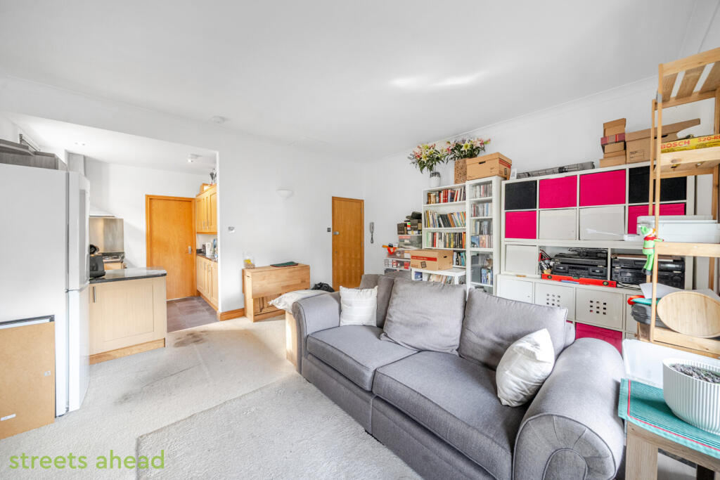 Apartment in London - View 3