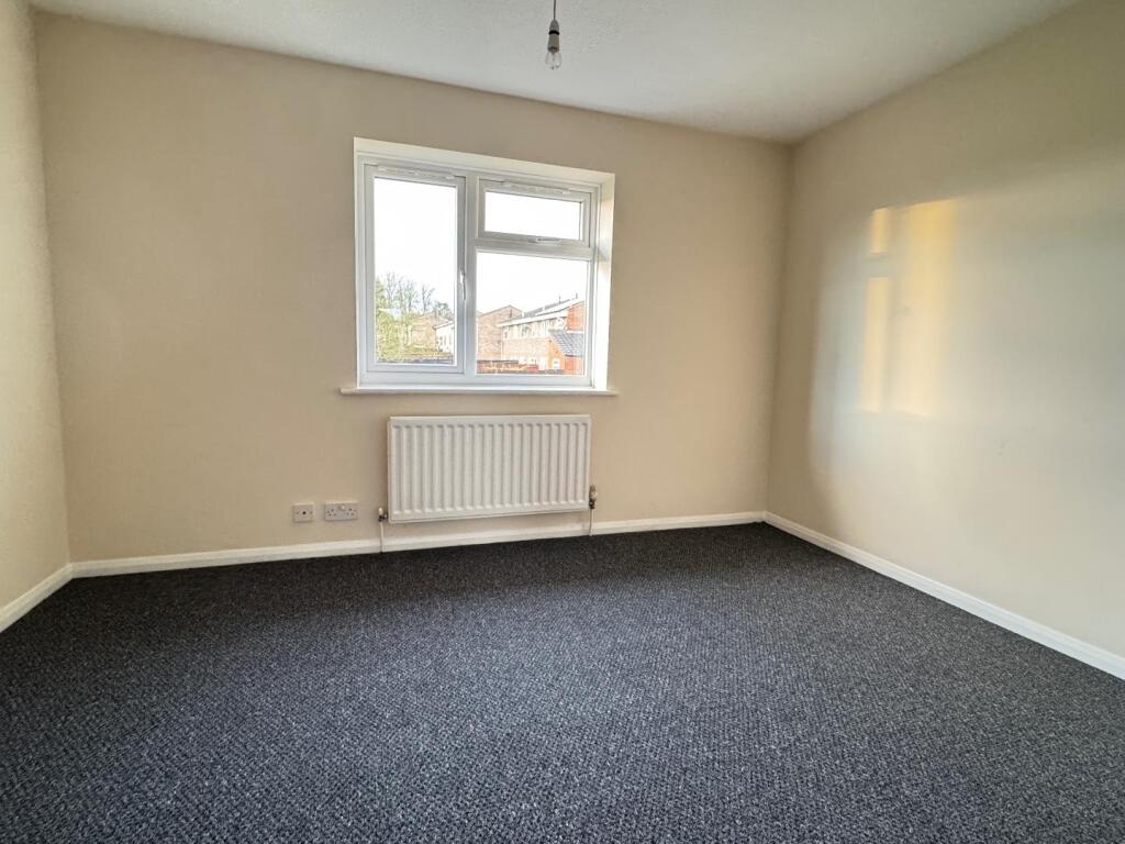 House in Desborough, North Northamptonshire - More
