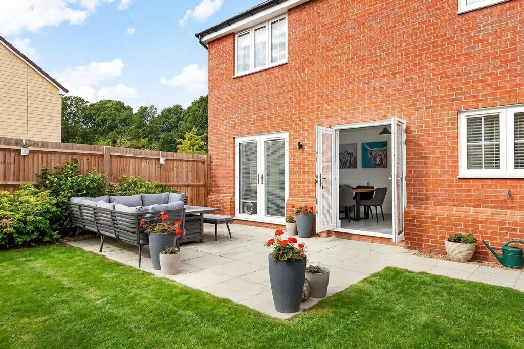 House in Tonbridge - View 4