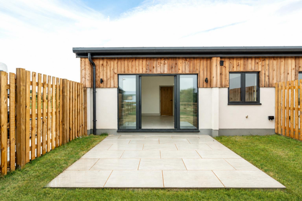 Main image of property: Marsh Gibbon Road, Poundon