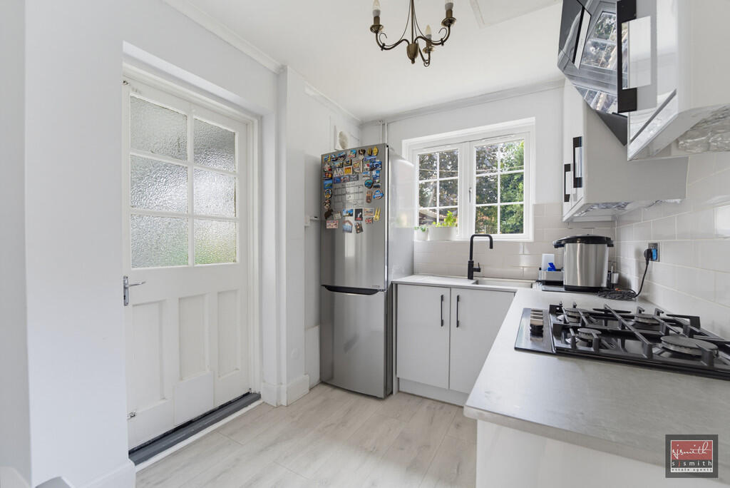 House in Spelthorne, Surrey - View 5