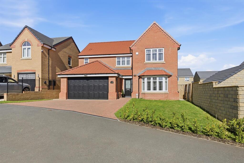 Main image of property: Francis View, Fixby, Huddersfield