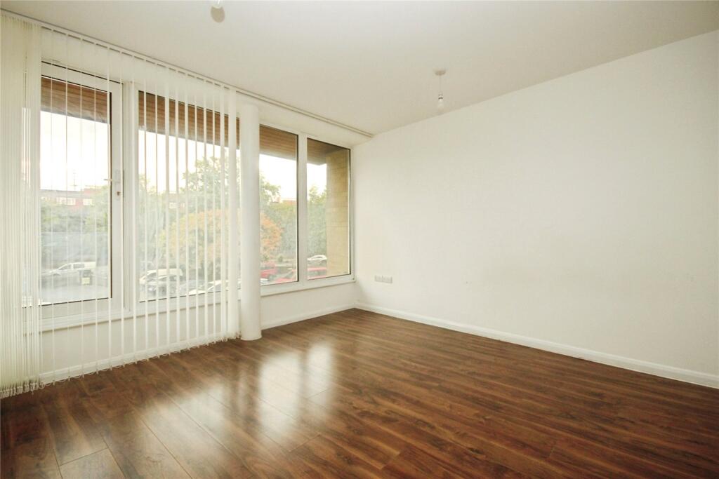 Main image of property: London Road, Mitcham, CR4