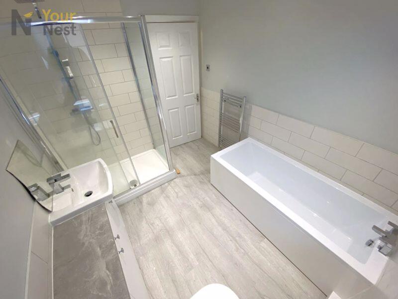 Main image of property: Newport View, Headingley, Leeds, LS6 3BX