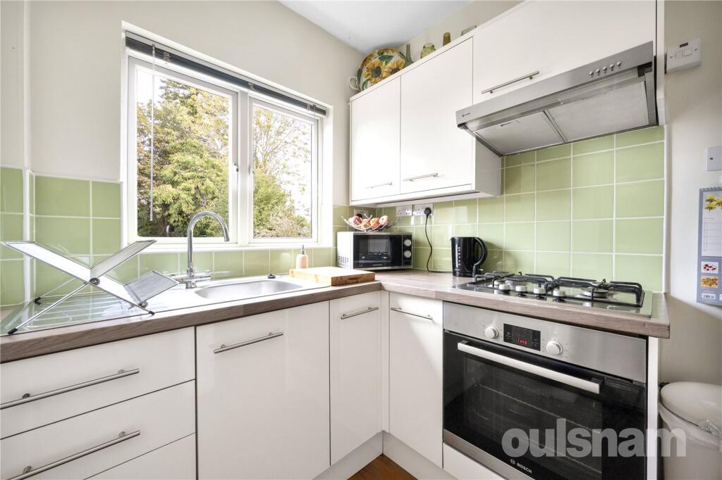 House in Birmingham, West Midlands - More