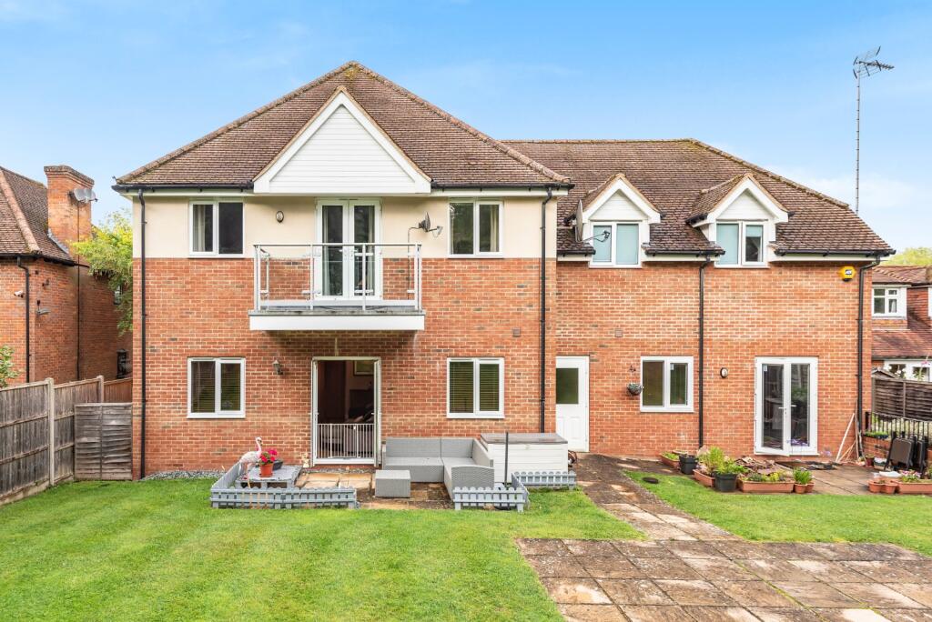 Main image of property: Bassetsbury Lane, High Wycombe, Buckinghamshire, HP11