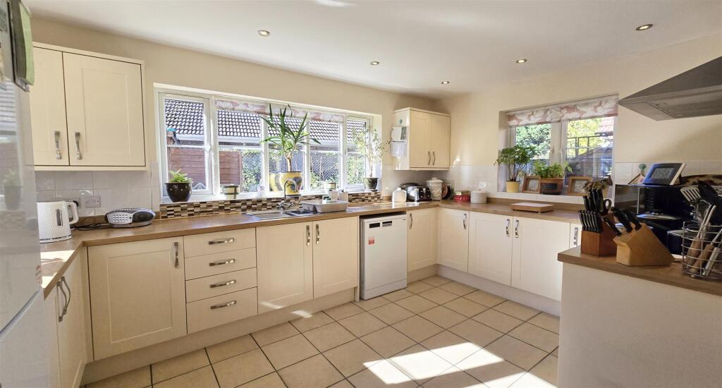 House in Peterborough - View 2