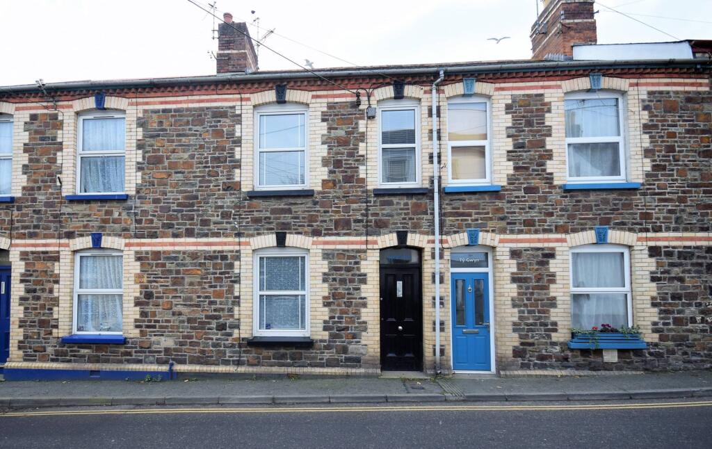 Main image of property: Myrtle Street, Appledore