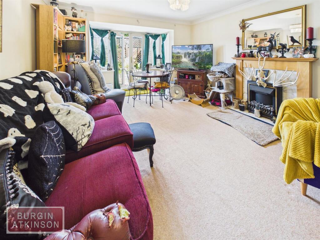Burleigh Court, Tuxford - View 3