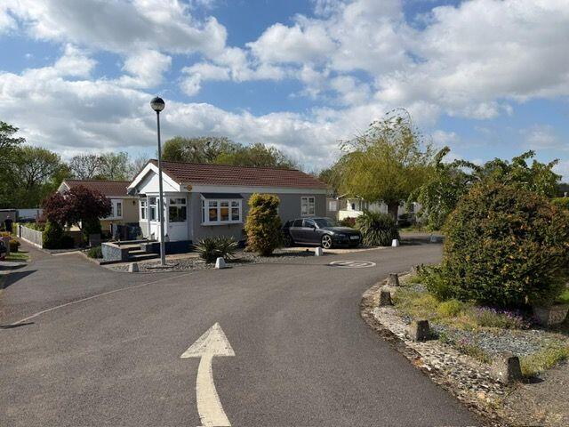 House in Gloucester - View 5
