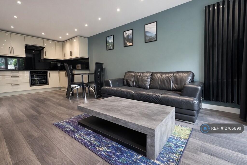 Main image of property: Bullen Street, London, SW11