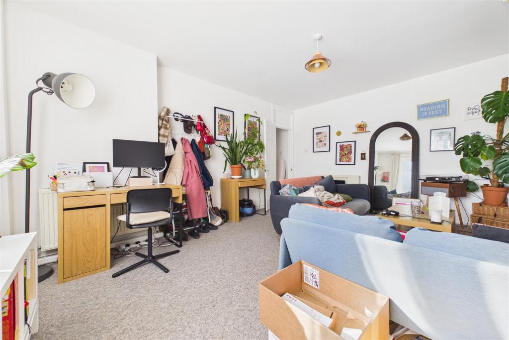 Apartment in Bath - More