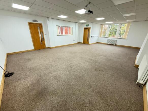 Upper Floor Office Picture 4