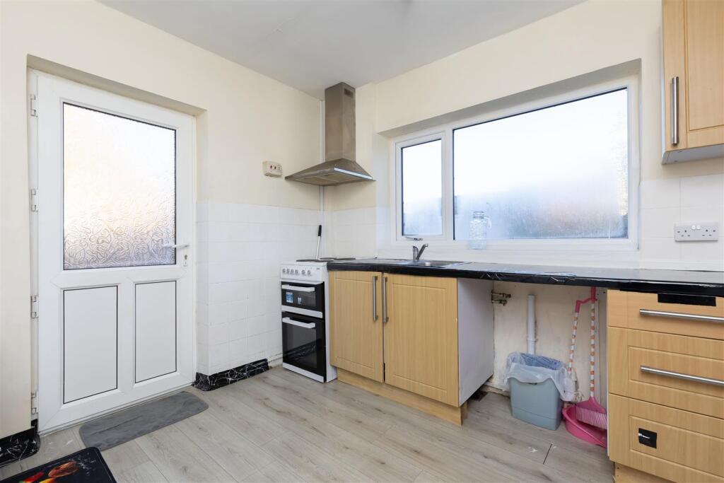 House in Chorley, Euxton - View 3