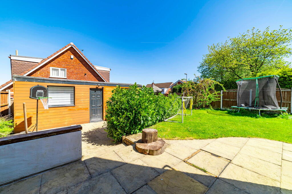 House in Rochdale, Greater Manchester - View 2