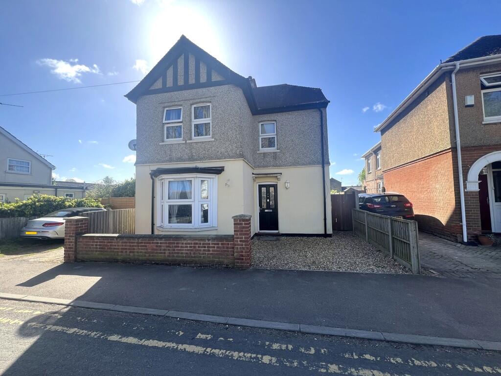 3-bed detached on King Edward Road, Chatteris, Cambs., PE16 6NG, £260,000