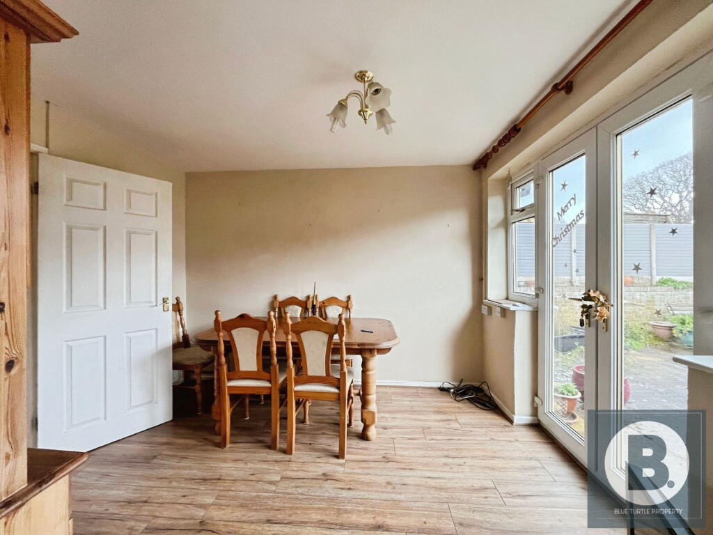 Wyddfa, Glan Conwy, LL28 photo 4