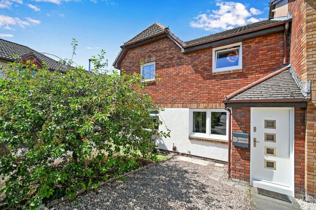 Main image of property: 33 Gilmerton Place, Gilmerton, Edinburgh, EH17 8TP