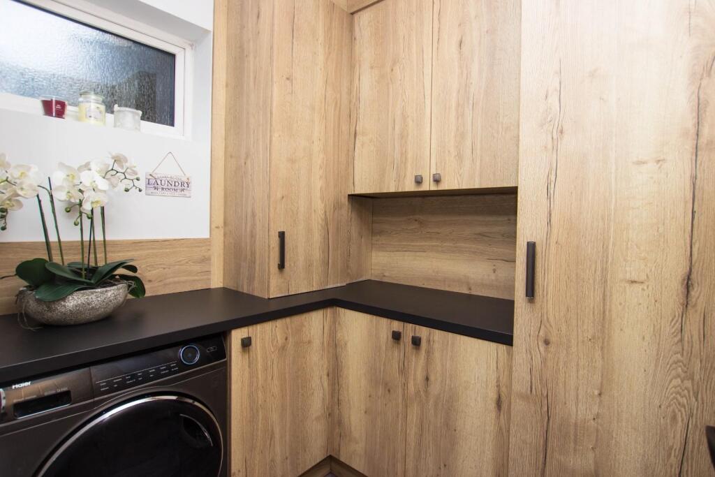Additional image 43 of 'Hillside Bungalow' Hoddlesden