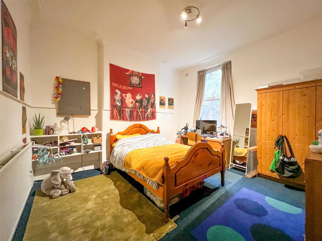 House in Sheffield, Crookesmoor, Broomhill - View 5