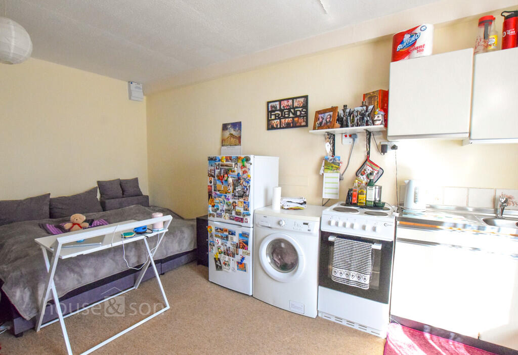 Additional image 5 of Pinelands, 18 Knyveton Road, Bournemouth, BH1