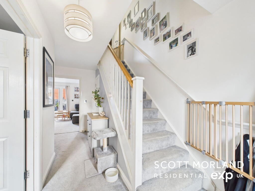 House in Basingstoke and Deane, Basingstoke - View 4