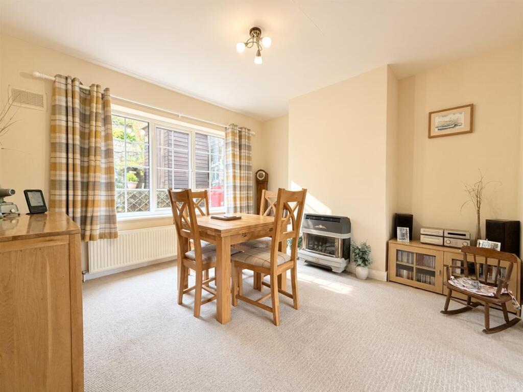 House in Leeds - View 5